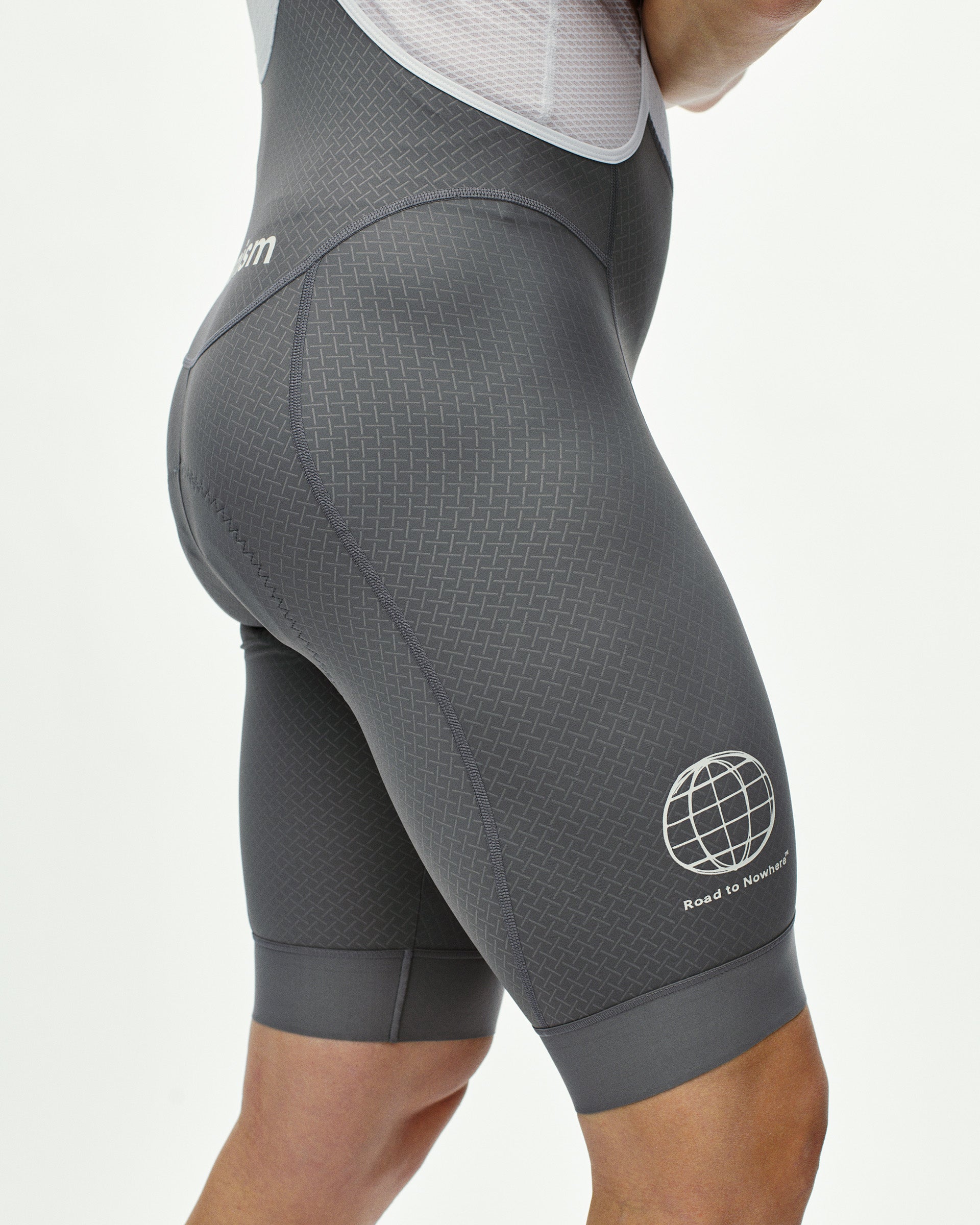 MEN'S MECHANISM LOGO BIBS - MEDIUM GREY