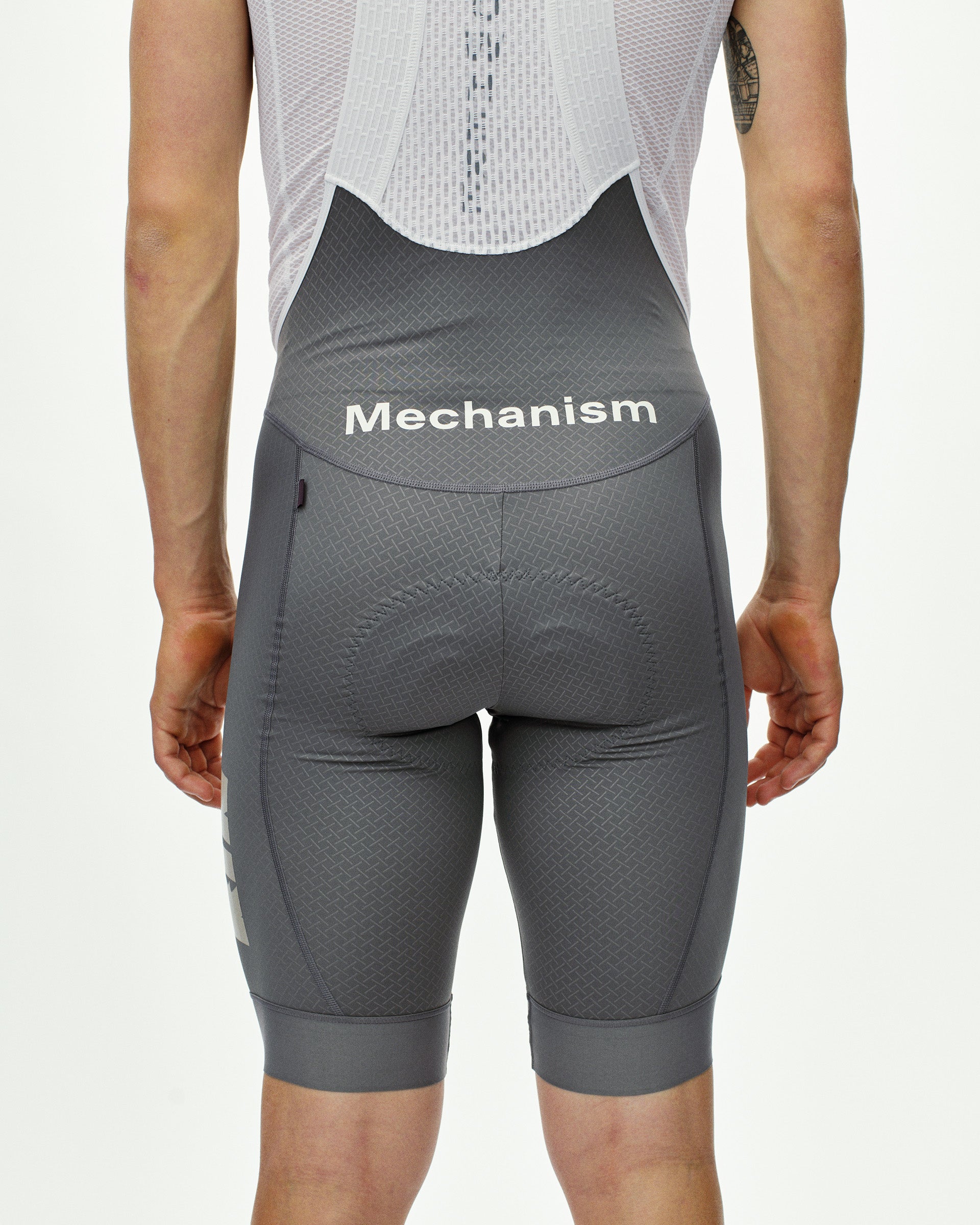 MEN'S MECHANISM LOGO BIBS - MEDIUM GREY