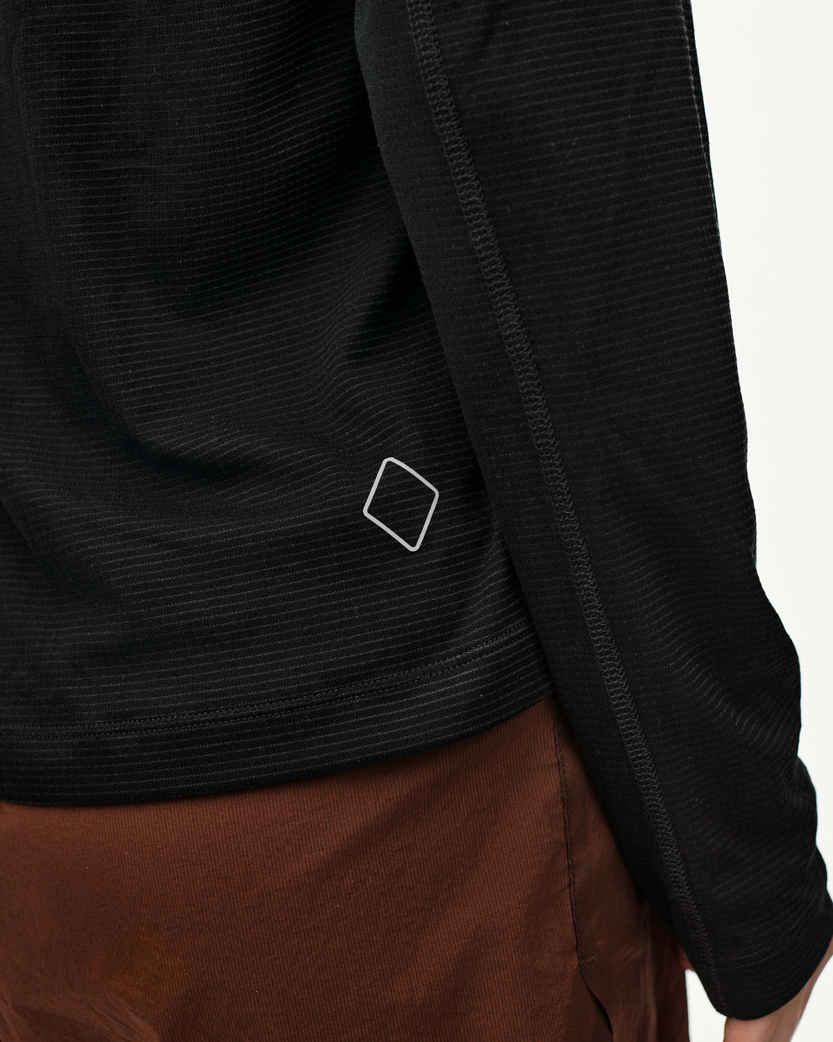 WOMEN'S BALANCE LS SHIRT - BLACK