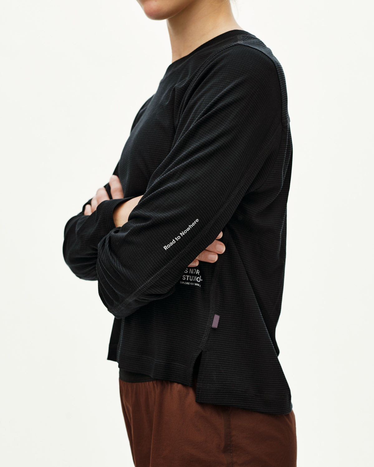 WOMEN'S BALANCE LS SHIRT - BLACK