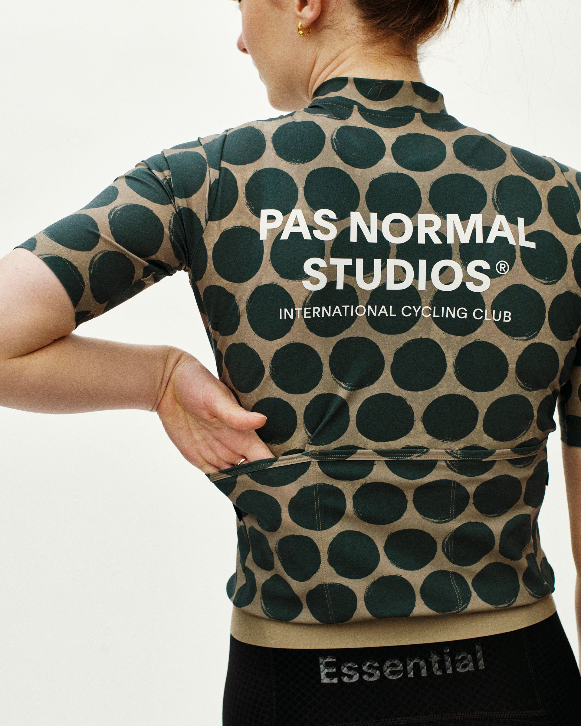 WOMEN'S ESSENTIAL JERSEY - DOT TIMBERWOLF