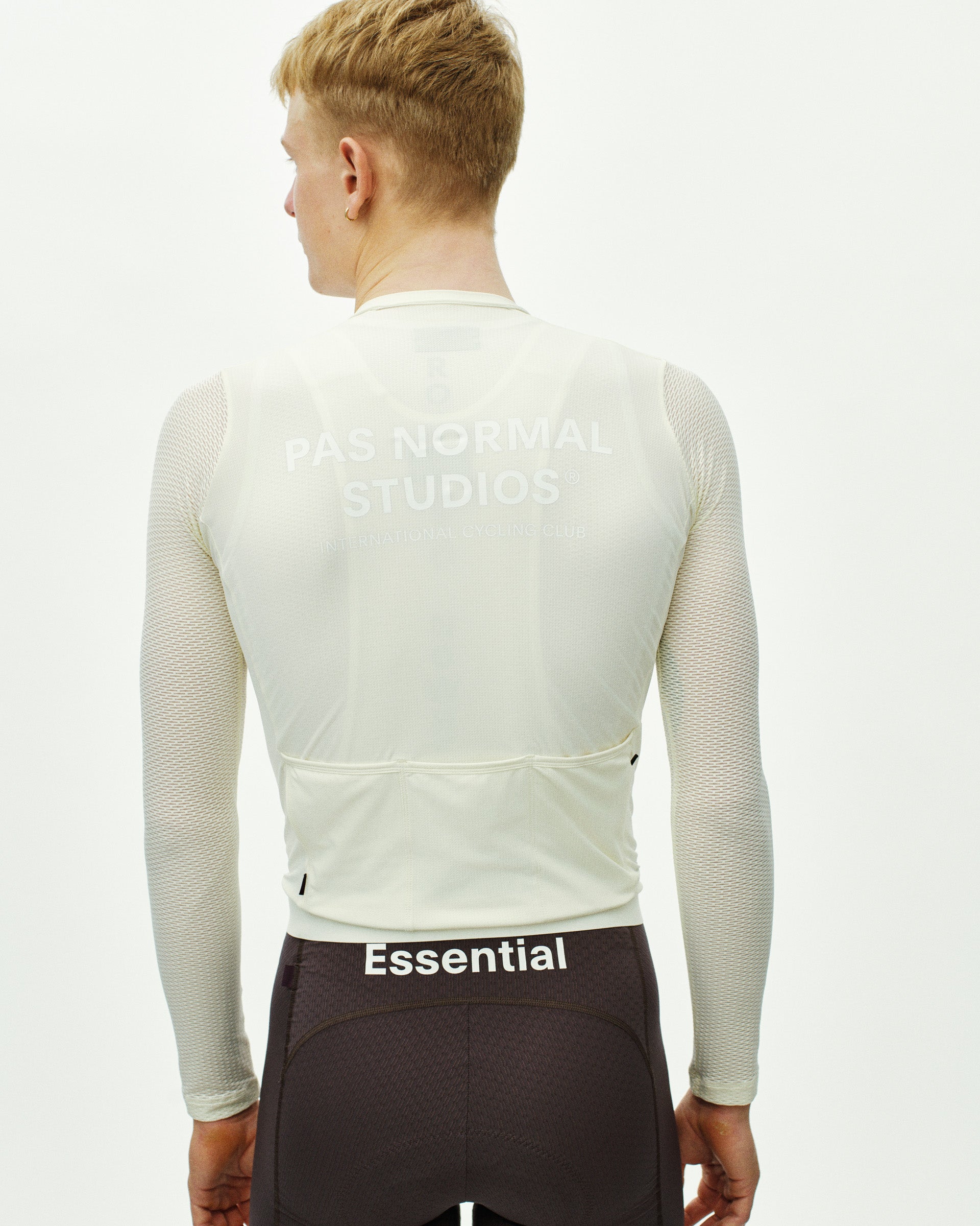 ESSENTIAL LIGHT LONGSLEEVE JERSEY - OFF WHITE