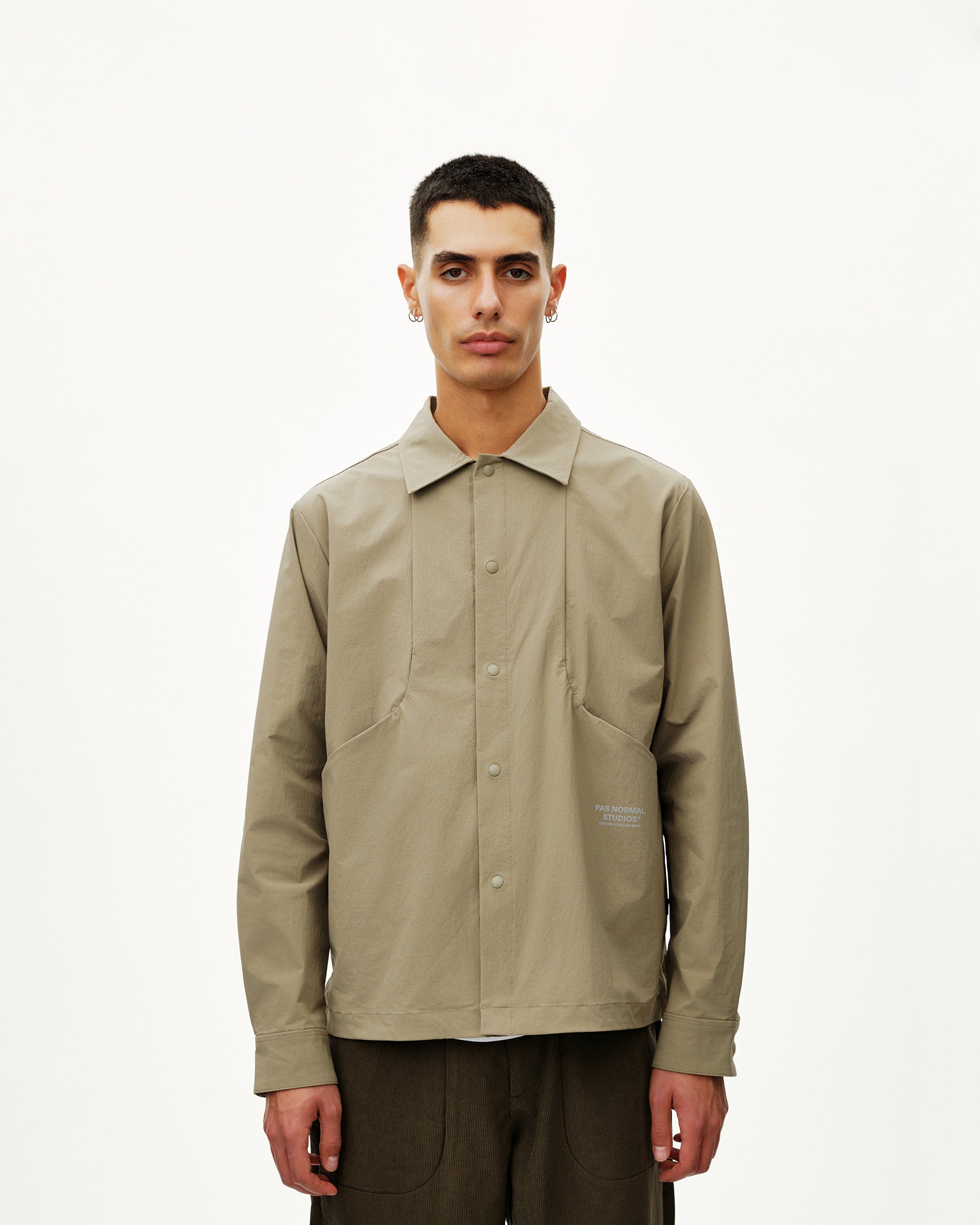 OFF-RACE TECH OVERSHIRT - DUSTY EARTH