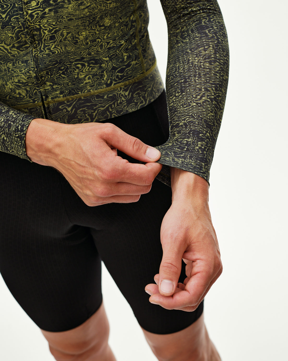 ESSENTIAL LIGHT LONGSLEEVE JERSEY - AOP GRAIN DARK LIME