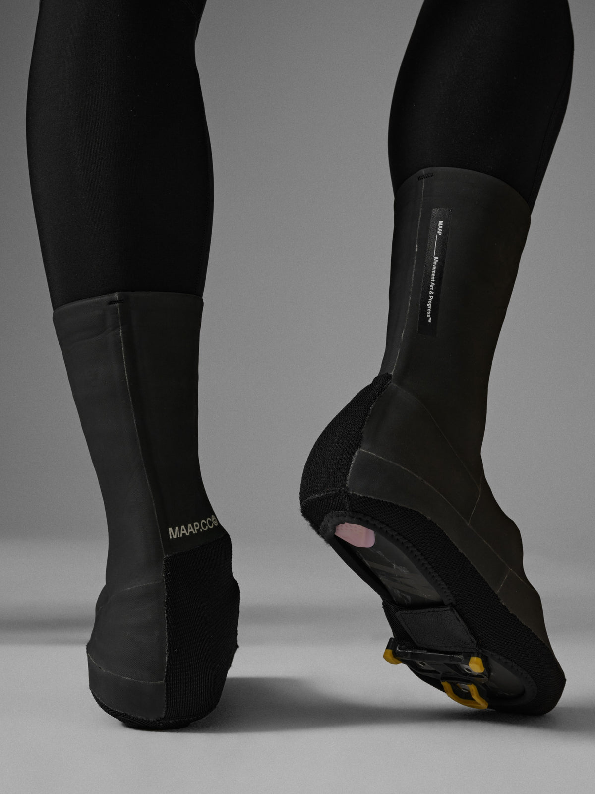 APEX WINTER OVERSHOE - BLACK