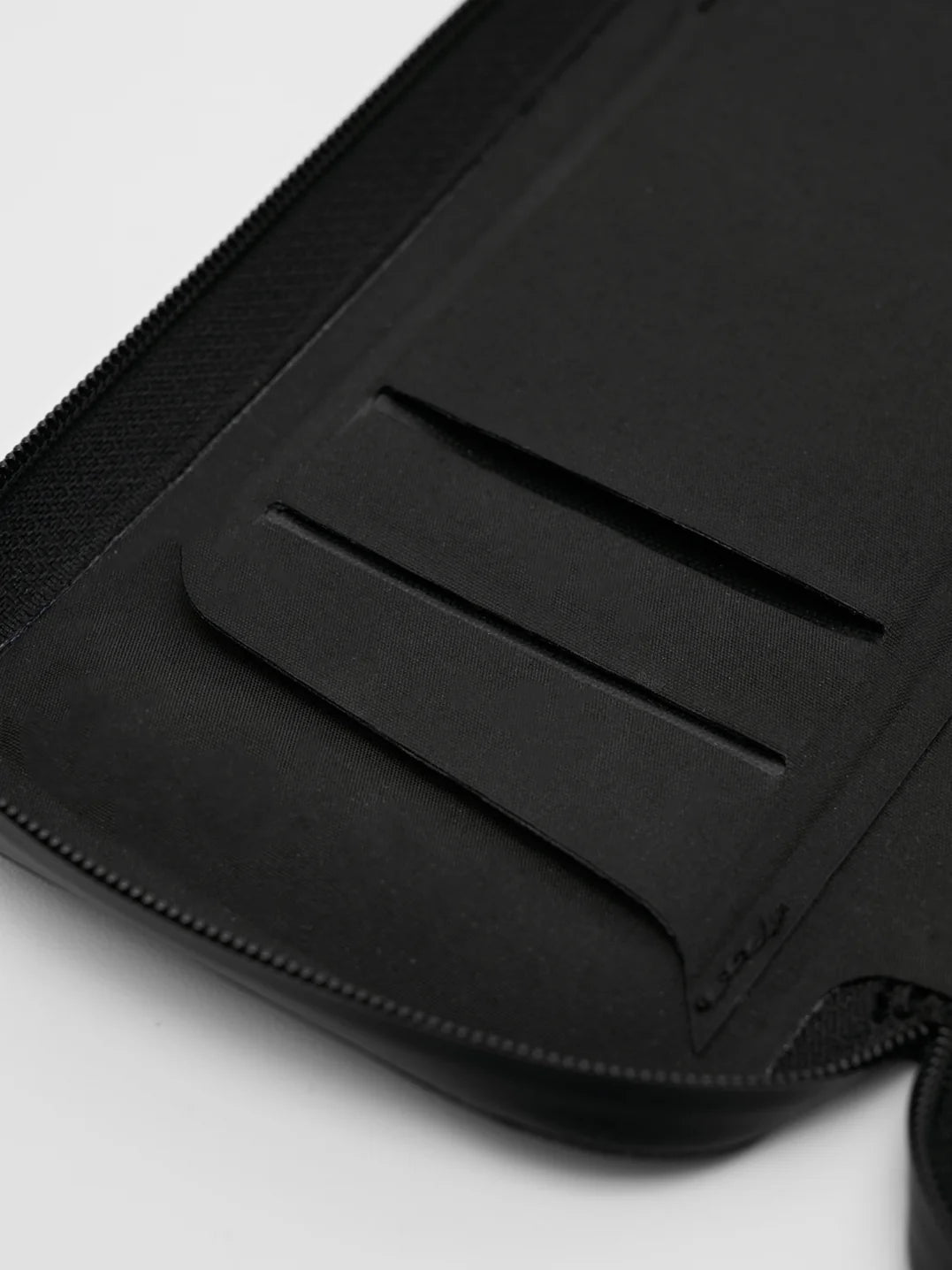 MAAP - SHIELD WATERPROOF WALLET - SMALL