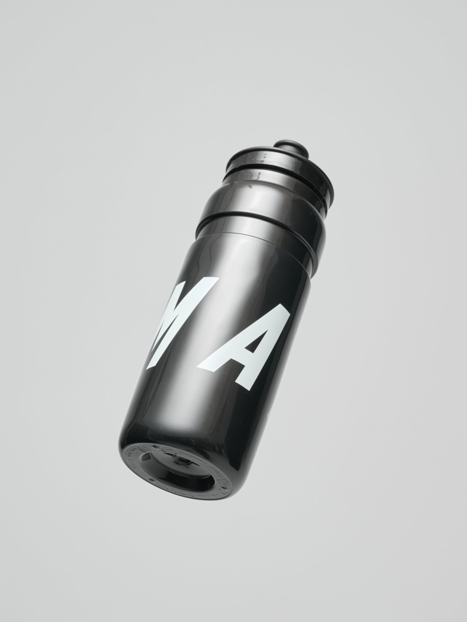 CORE BOTTLE LARGE - BLACK