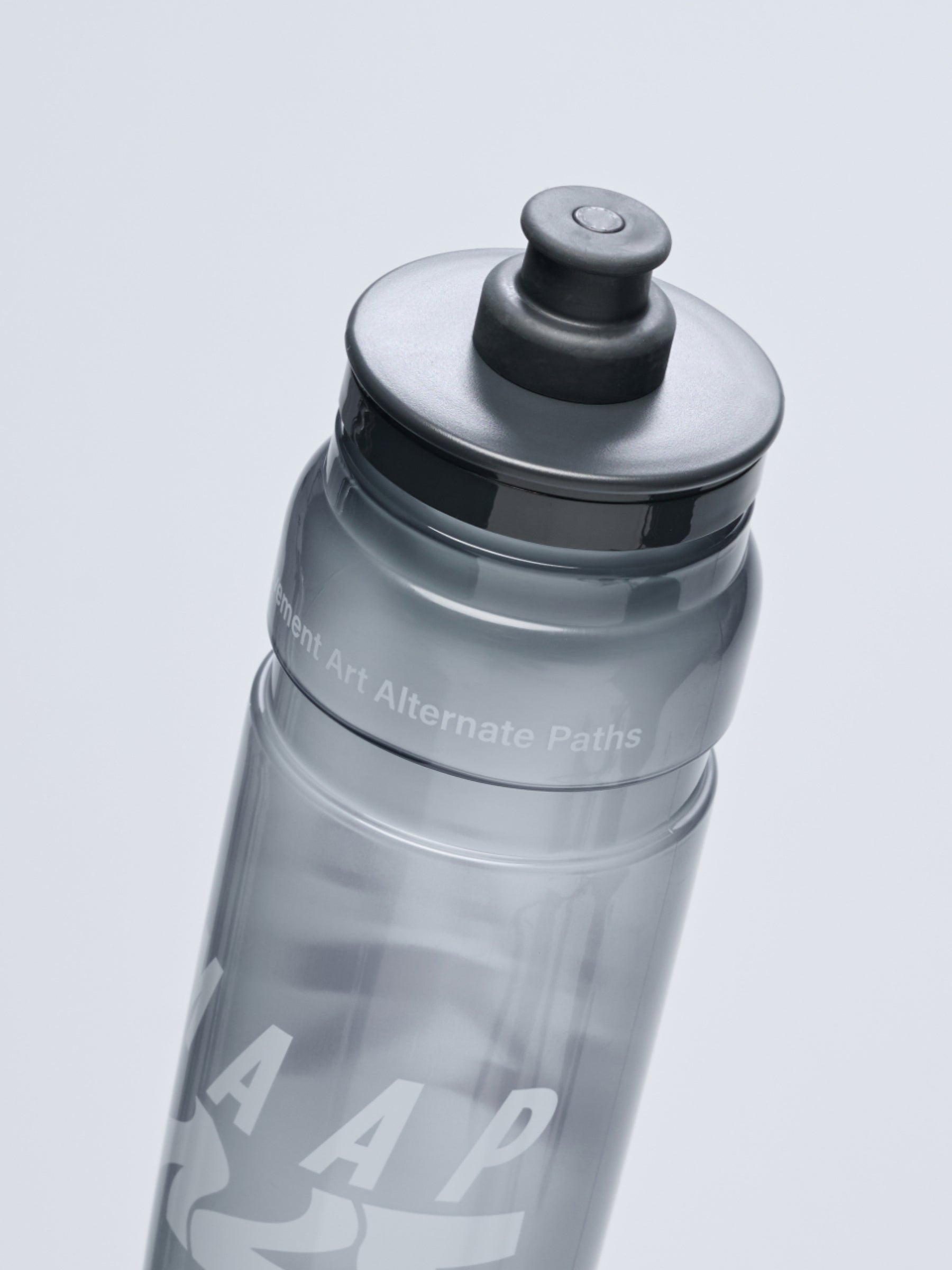 ALT_ROAD BOTTLE LARGE - SMOKE/WHITE
