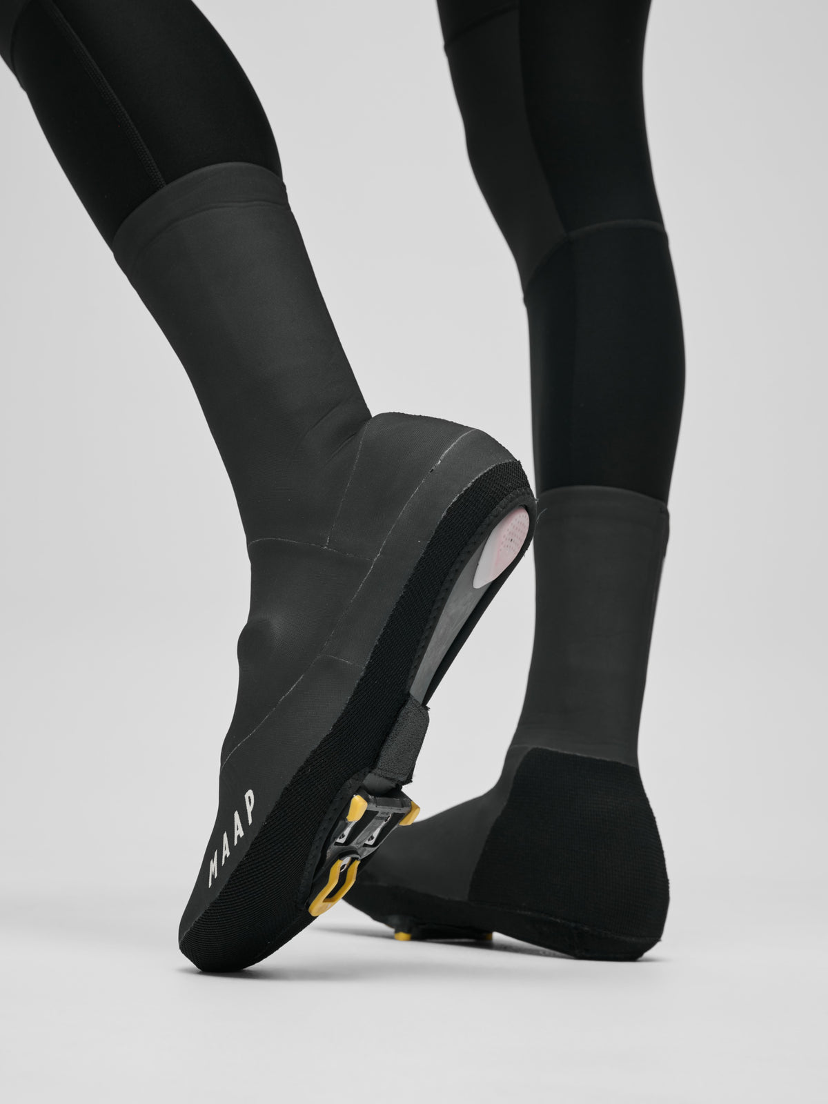 APEX WINTER OVERSHOE - BLACK