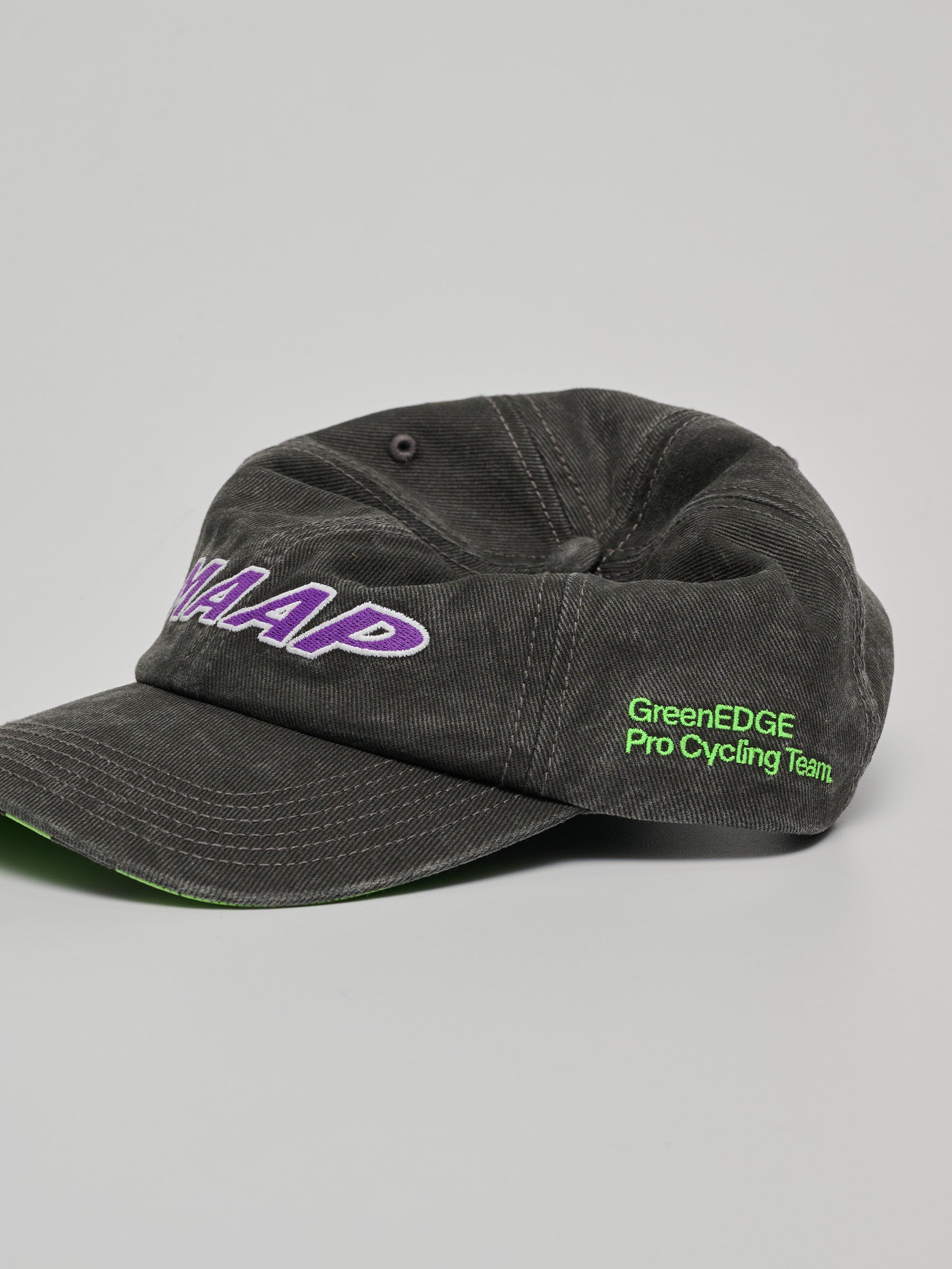 WORLD TOUR 26 6 PANEL CAP - SLATE PULSE