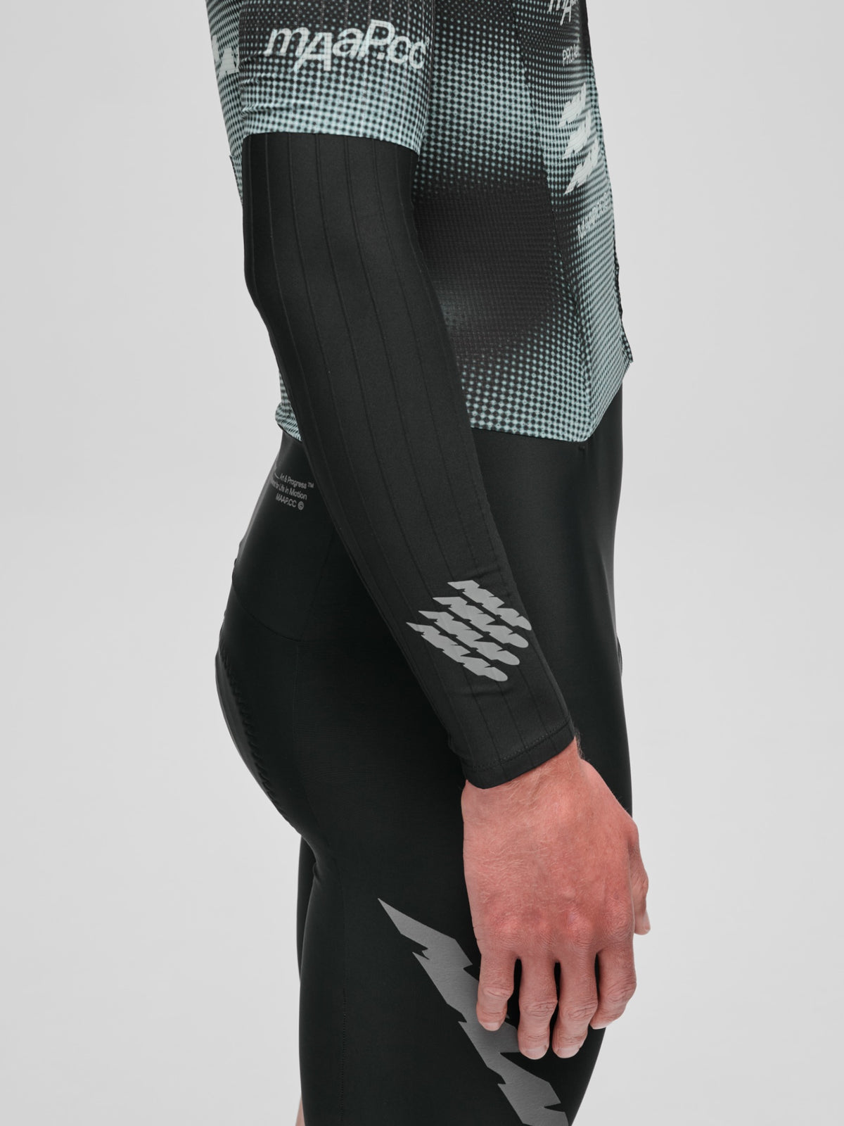 PRO AERO WARMERS - BLACK