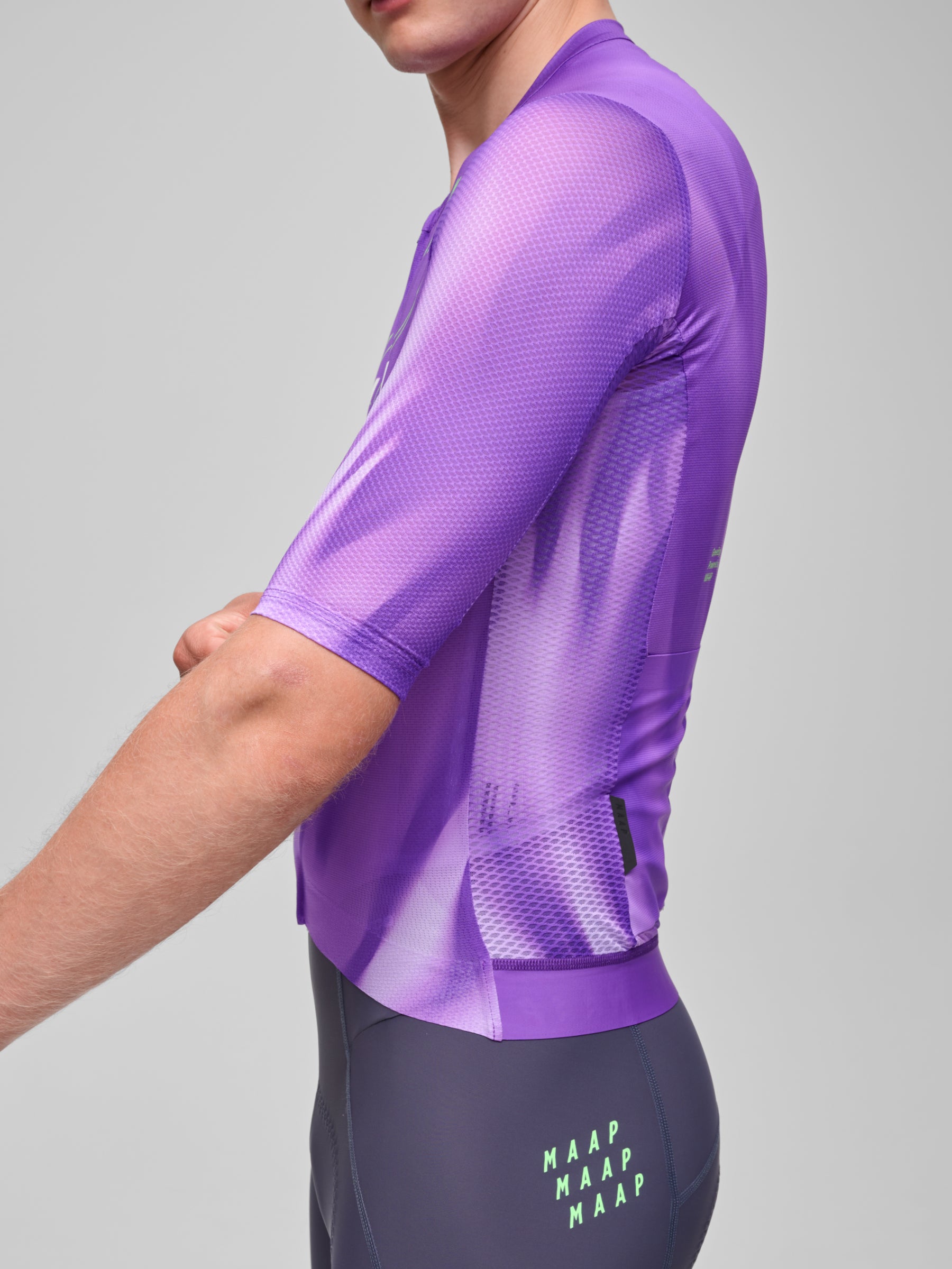 WORLDTOUR PRO AIR JERSEY 3.0 - ELECTRIC PURPLE