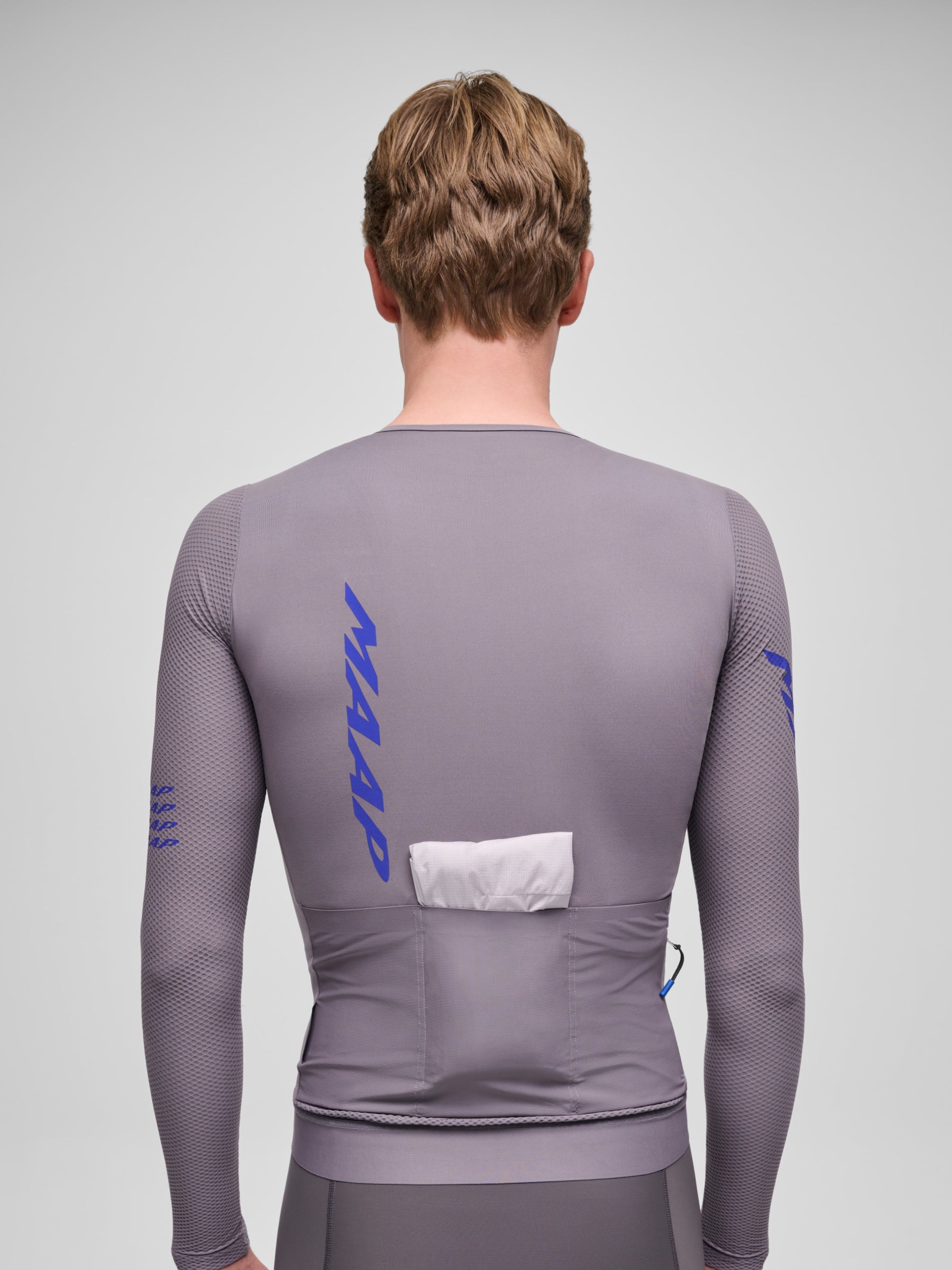 Pro Emerge LS Jersey in Anthracite: product image 4