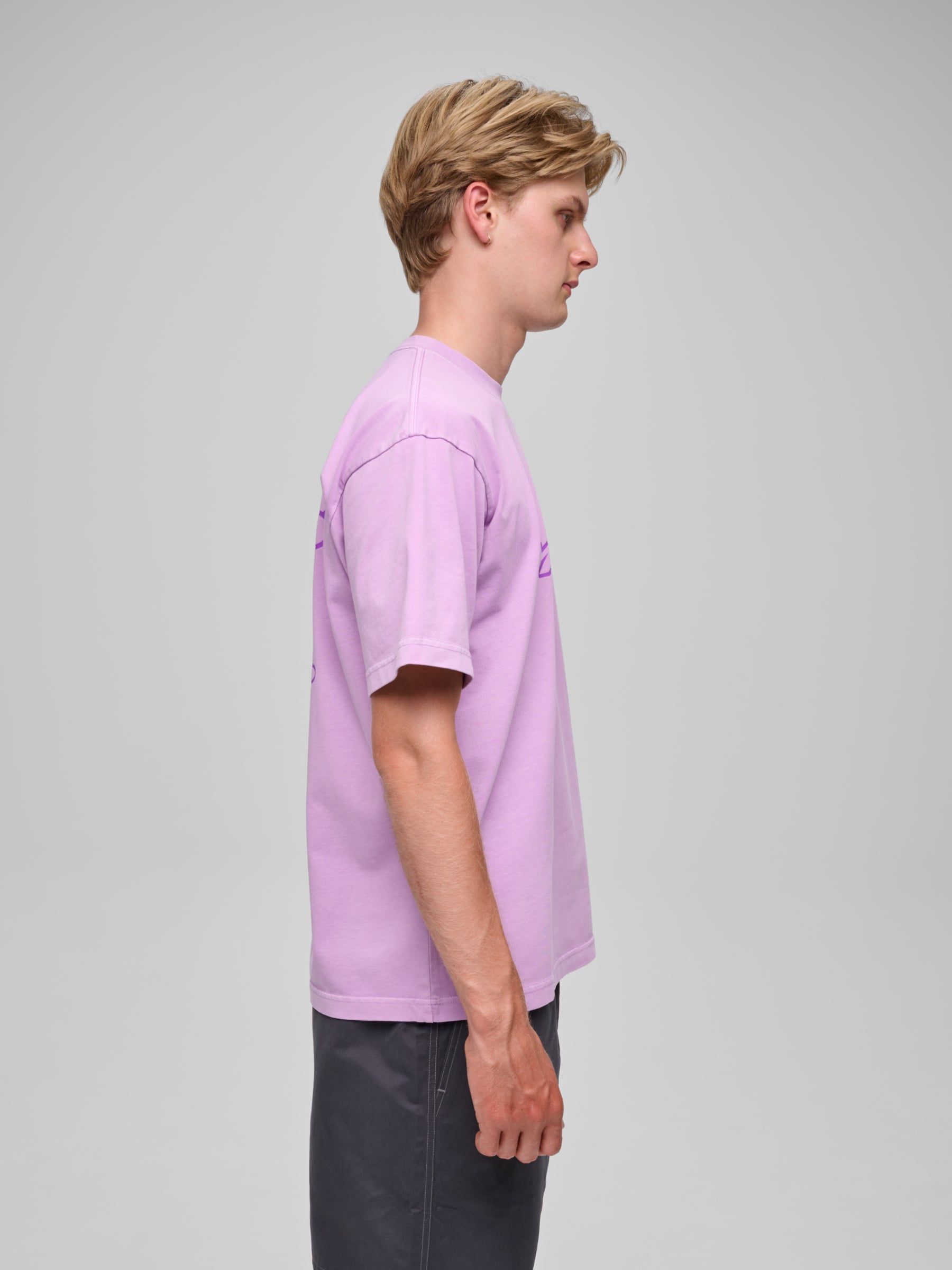 WORLDTOUR 26 TEE - LILAC FLASH