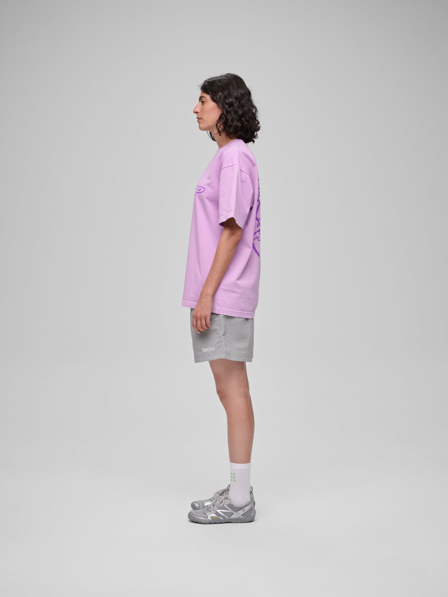 WORLDTOUR 26 TEE - LILAC FLASH