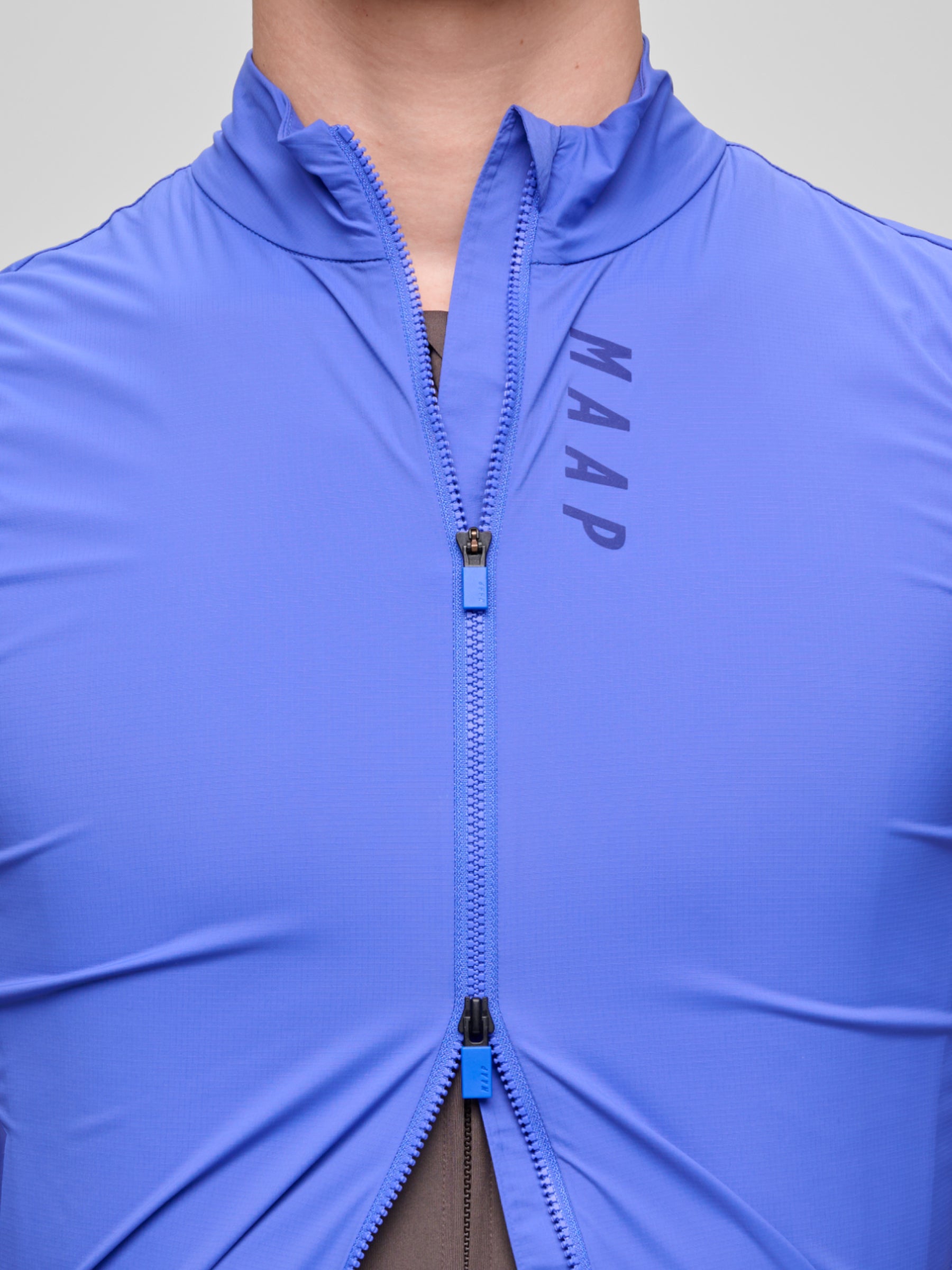 TEAM FLOW VEST - AMPARO BLUE