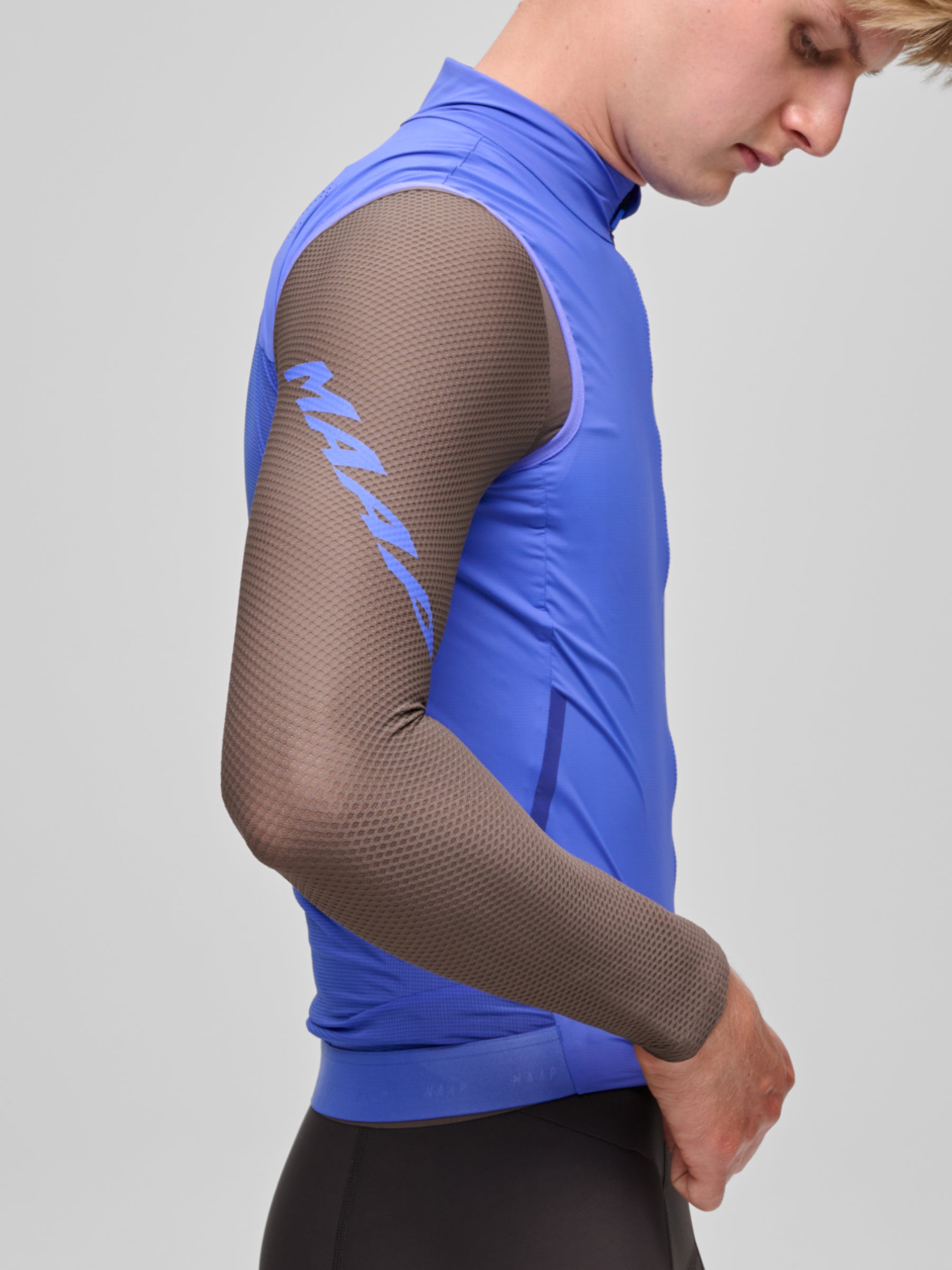 TEAM FLOW VEST - AMPARO BLUE