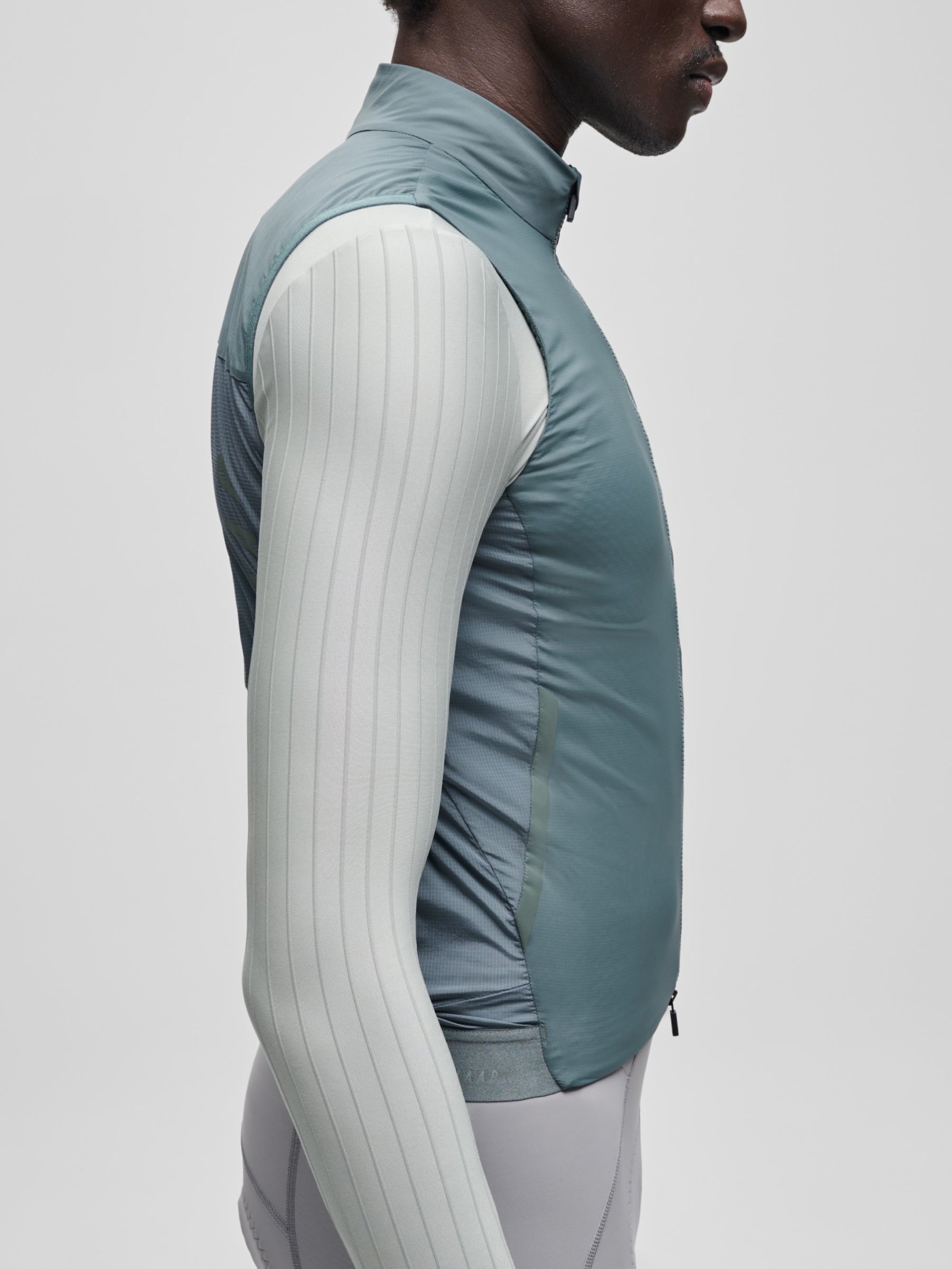 Team Flow+ Vest in Green Slate: product image 5