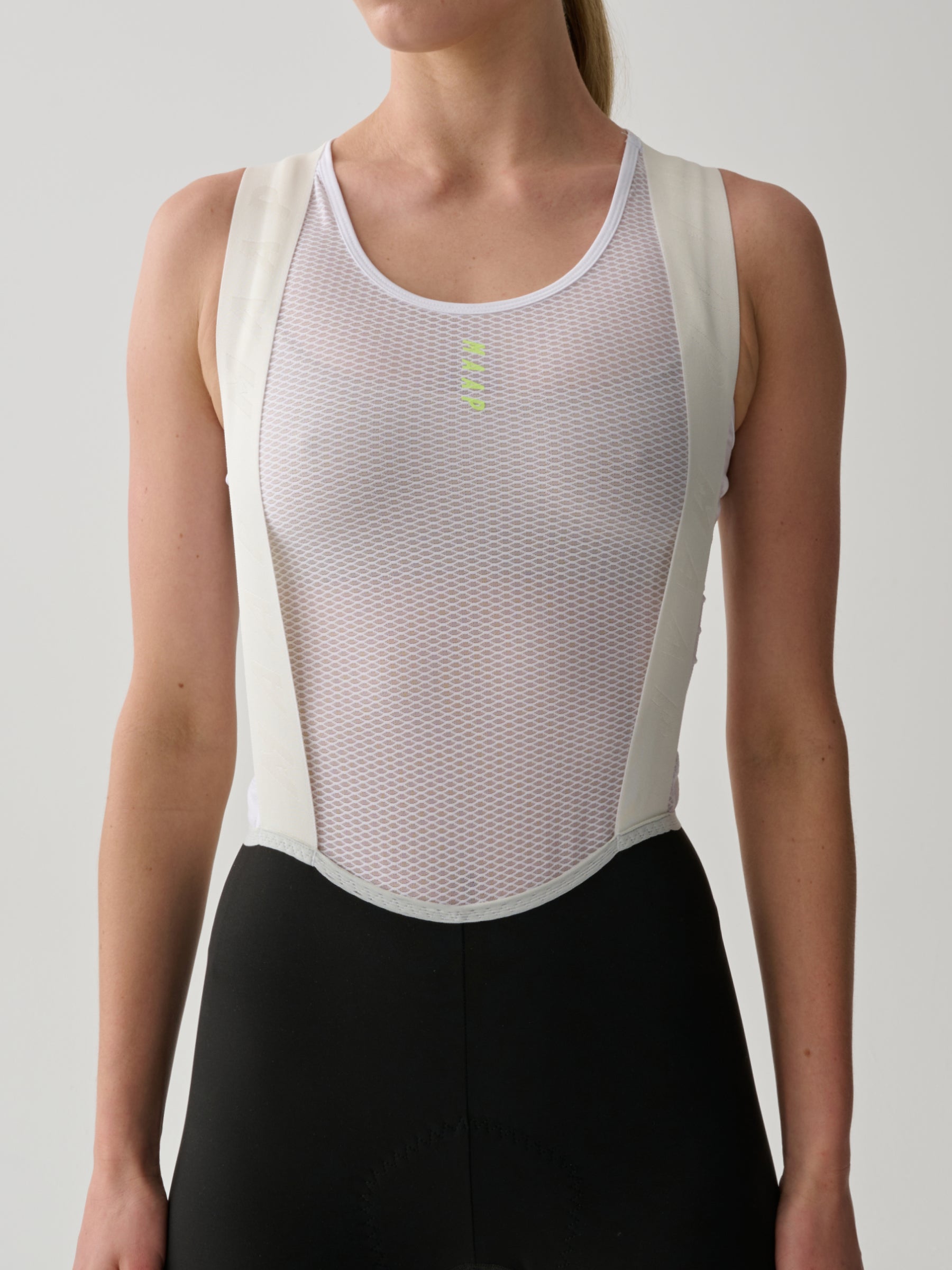 WOMEN'S AEON BIB SHORT - BLACK/WHITE