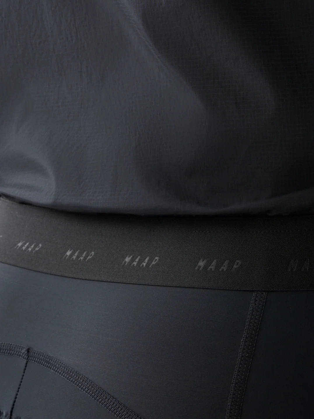 WOMEN'S TEAM FLOW INSULATED JACKET - BLACK
