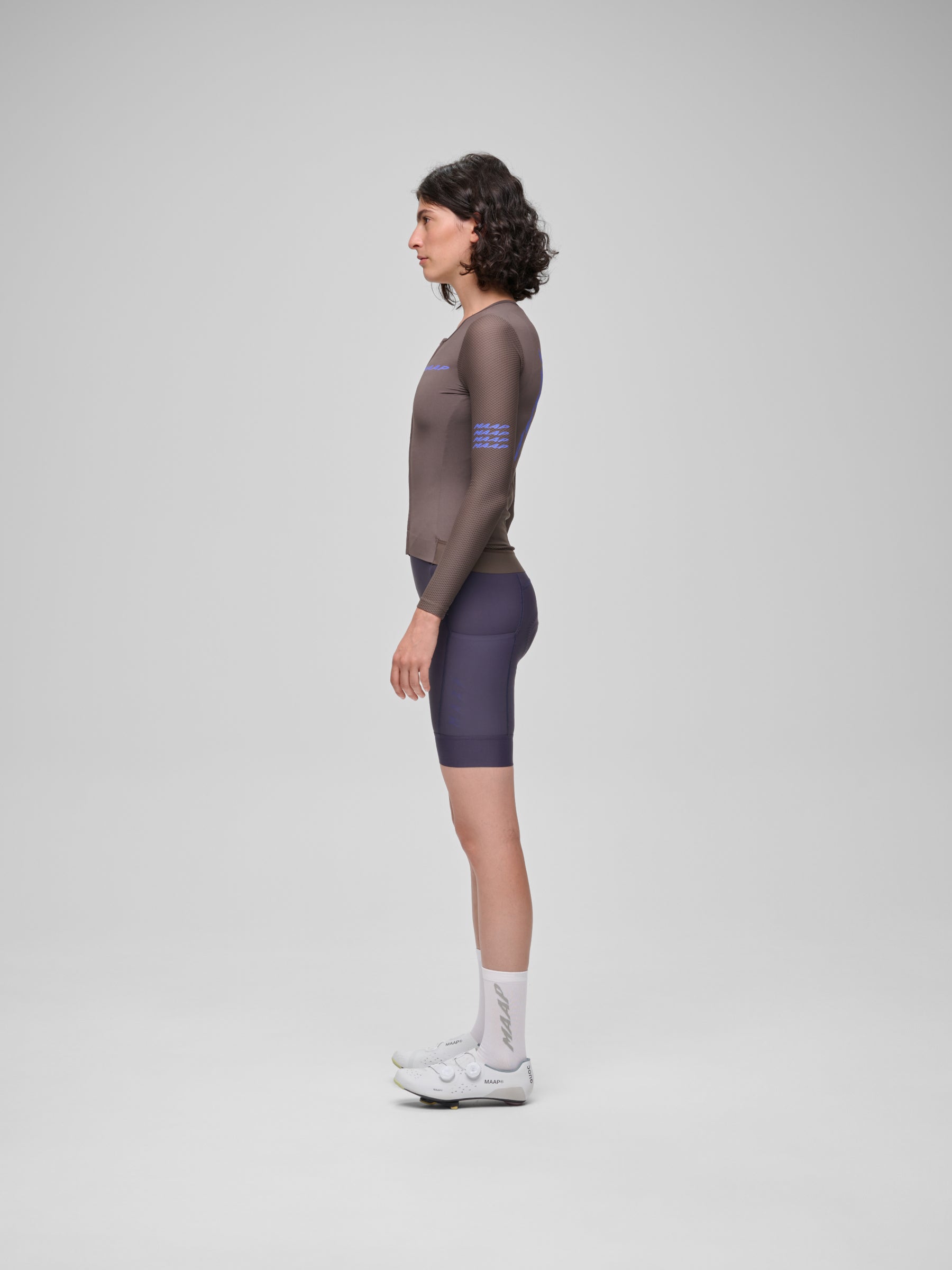 WOMEN'S EMERGE LS JERSEY - BROWN UMBER