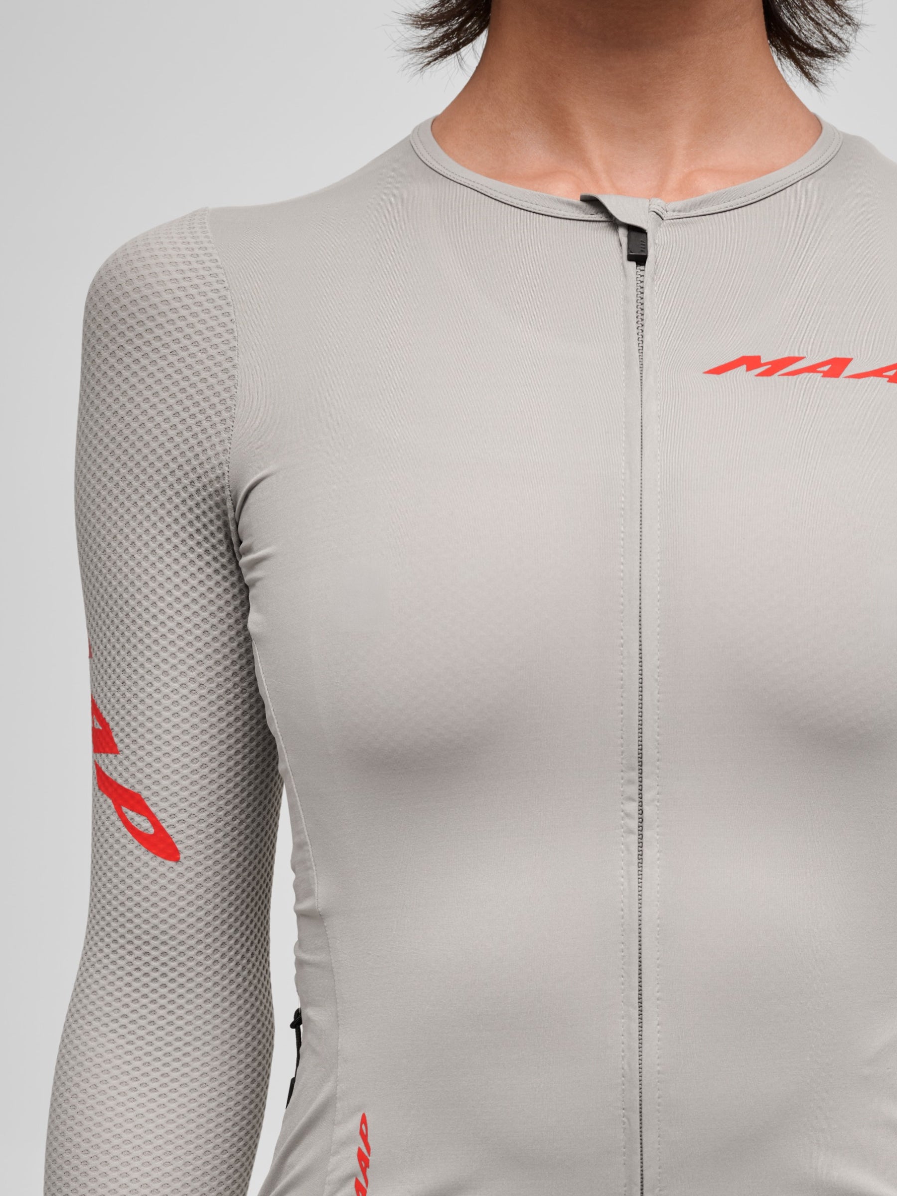 Women's Pro Emerge LS Jersey in Crater: product image 6