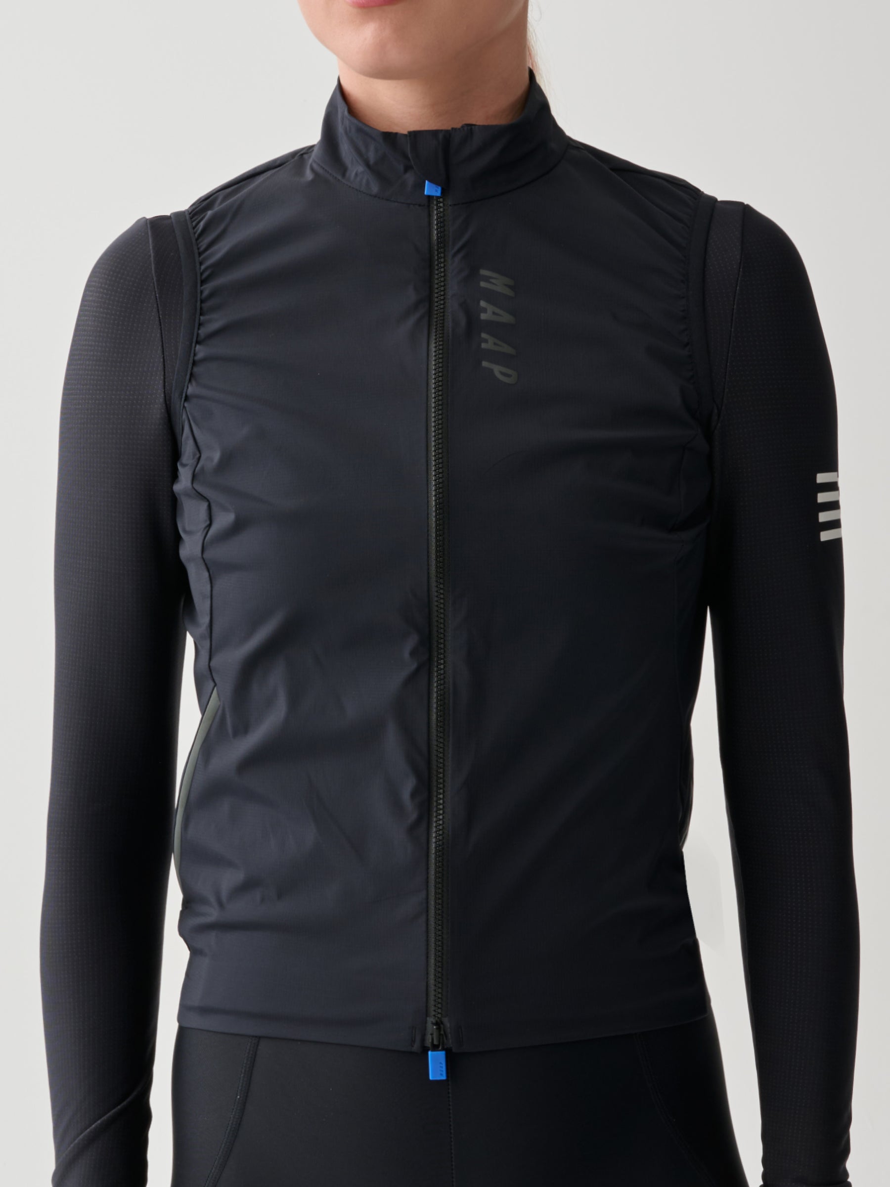 WOMEN'S FLOW VEST - BLACK