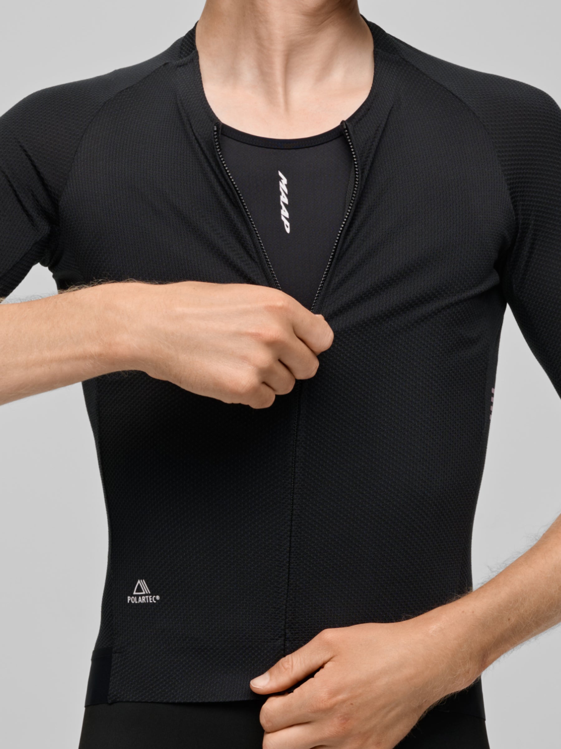 APEX AEON JERSEY - BLACK
