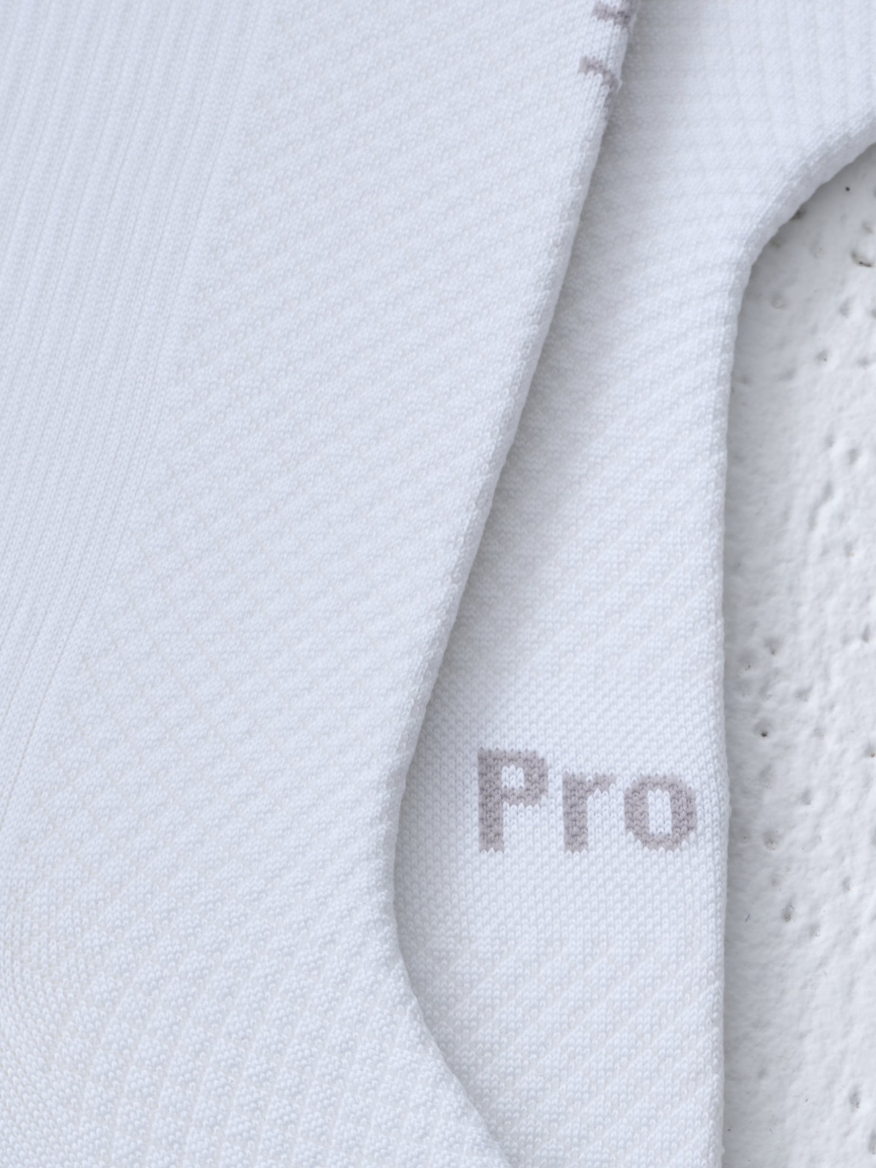 PRO KNIT SOCK - WHITE