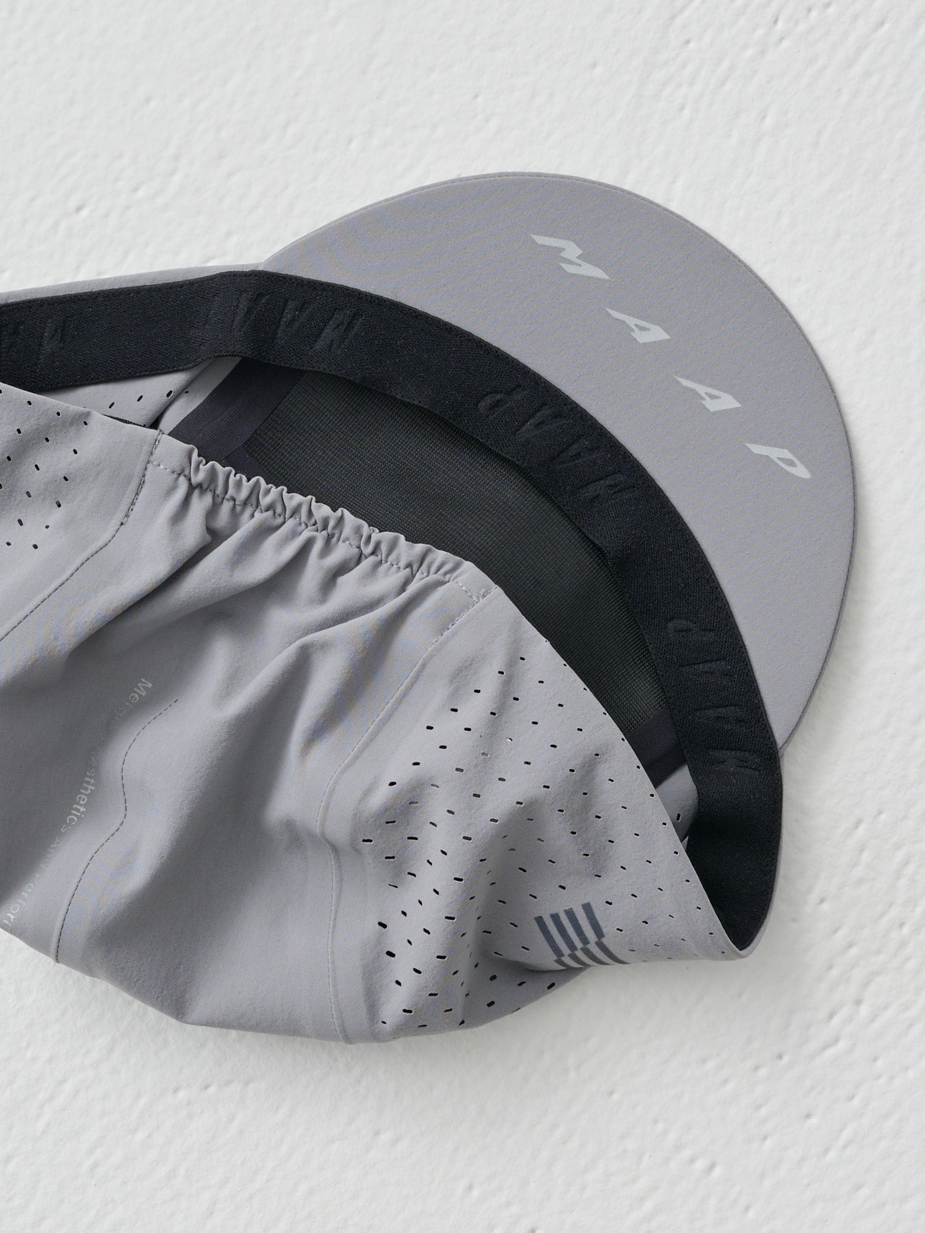 PRO AIR CAP - TITANIUM/SILVER