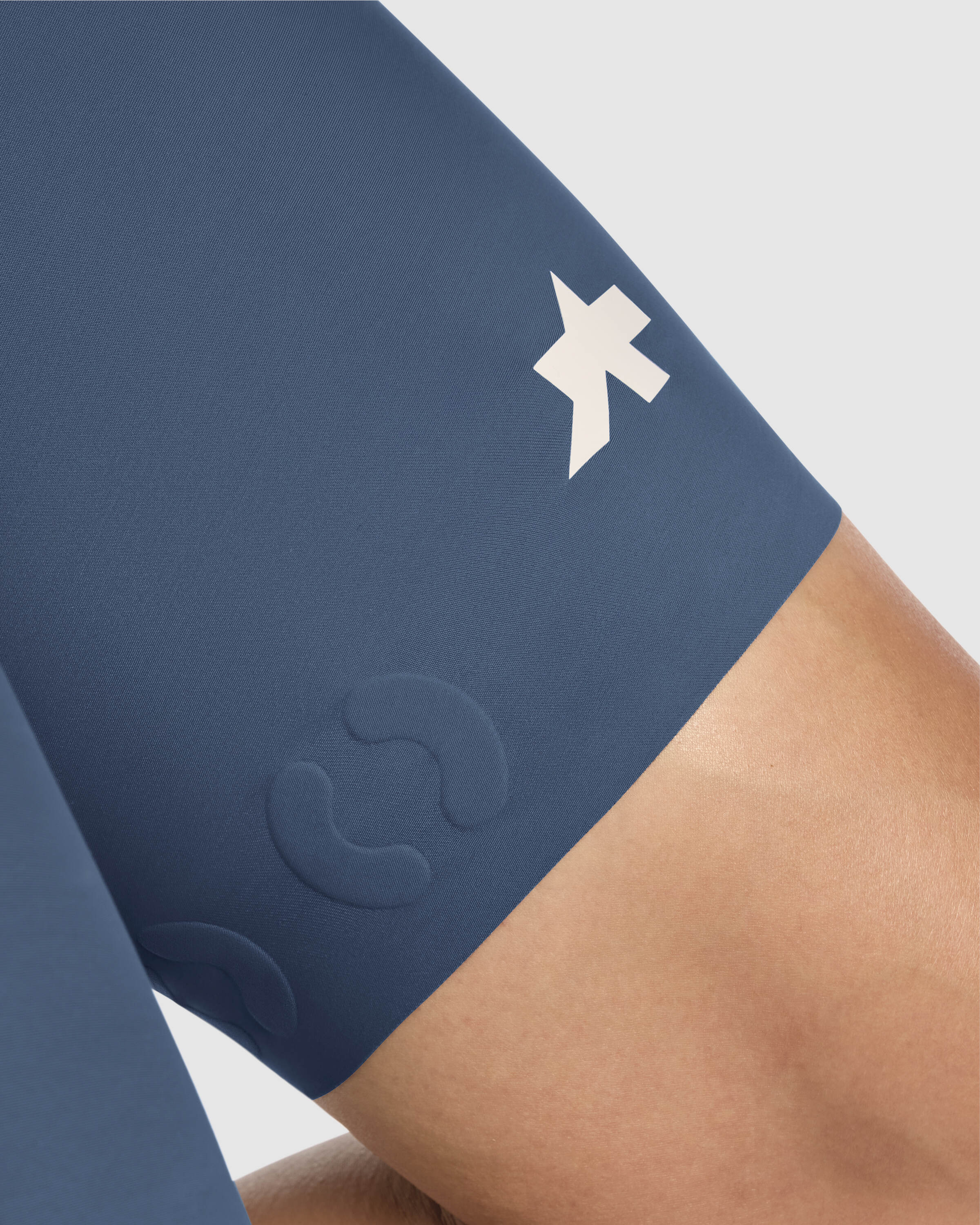 EQUIPE R BIB SHORTS S11 - SECRET BLUE